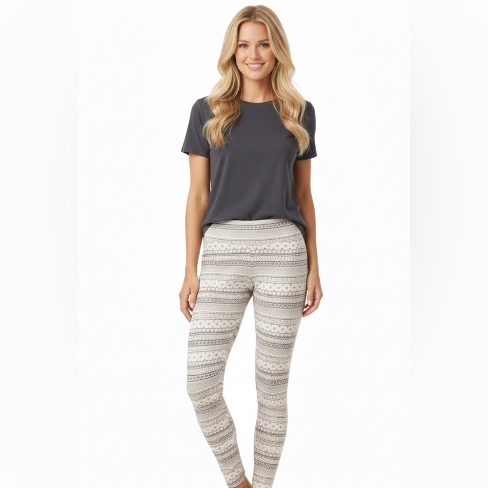 Columbia Geometric Knit leggings  - Black and Gray size medium